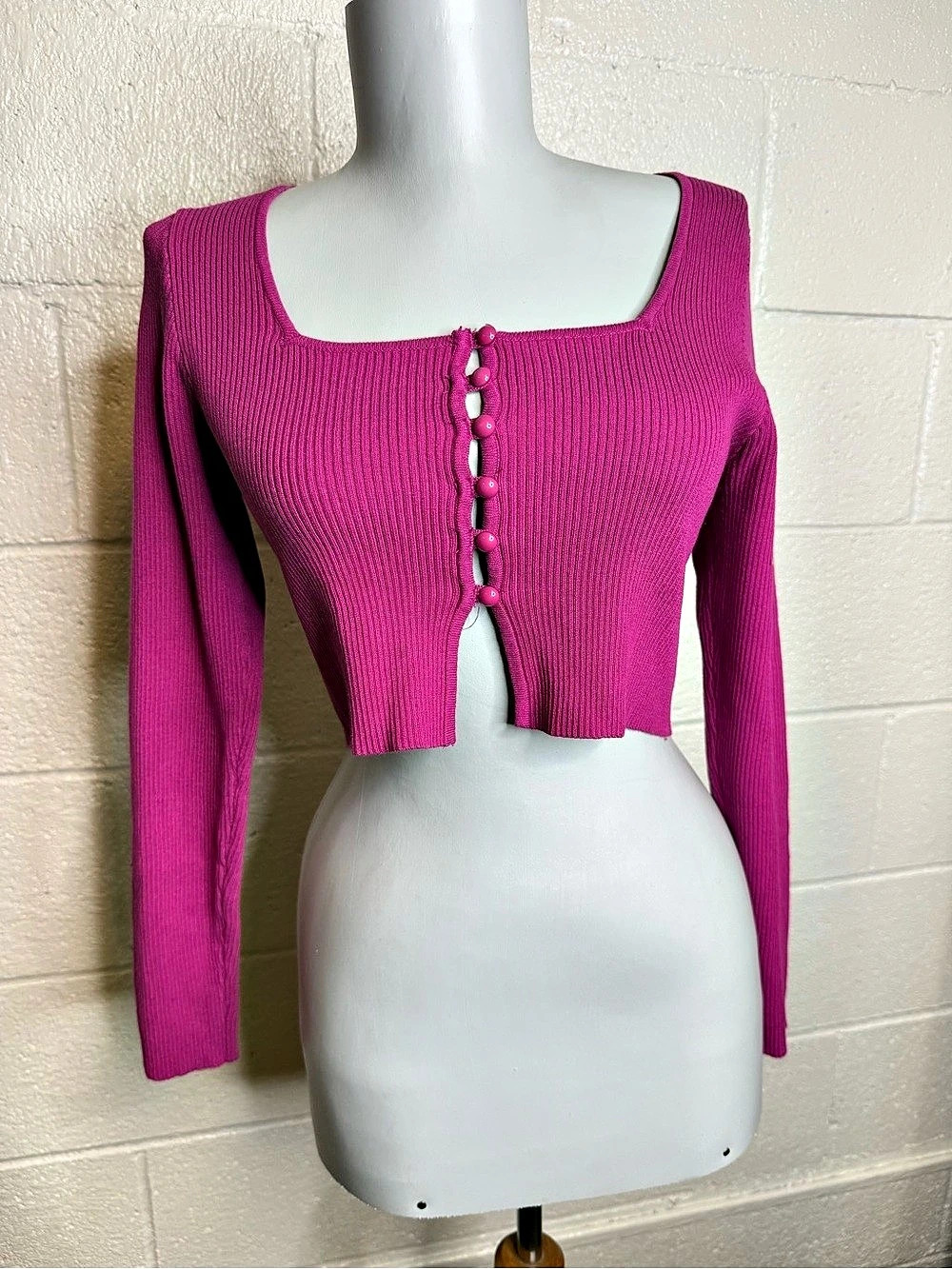 Cider Ribbed Cropped Cardigan in Pink Size Small Like New